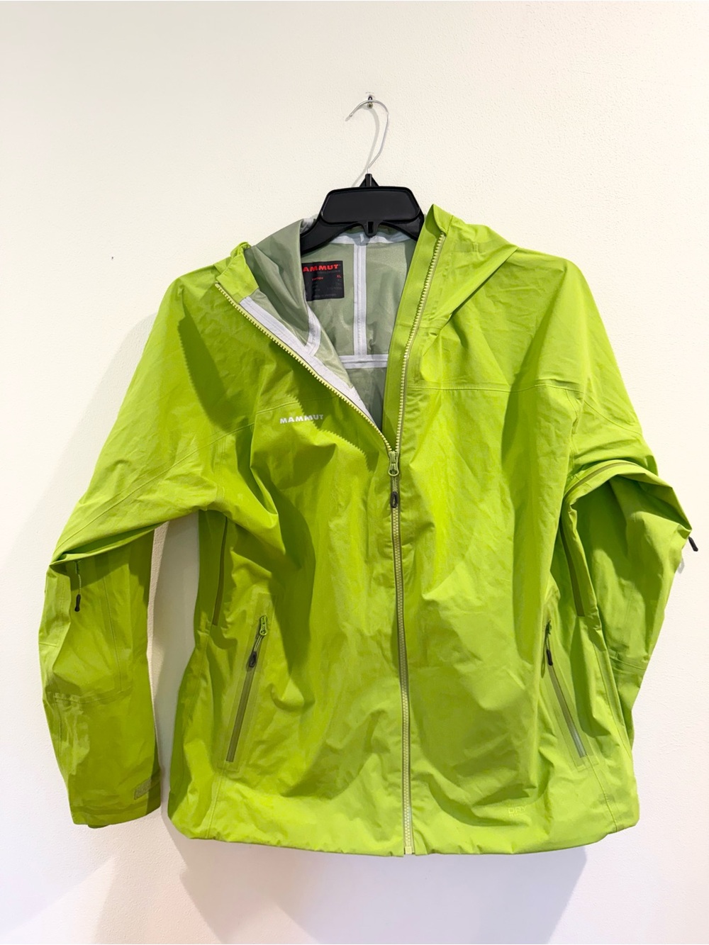 Mammut DryTech hardshell Jacket Women’s xl